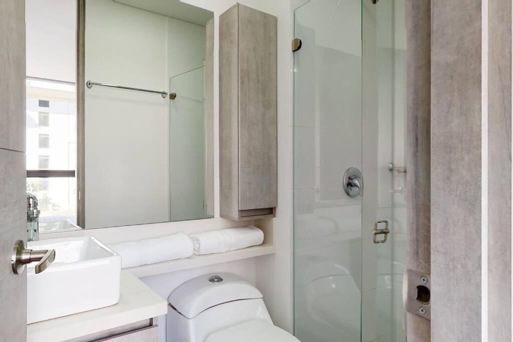 Apartamento Luxury Unicentro Hab2 Bogotá